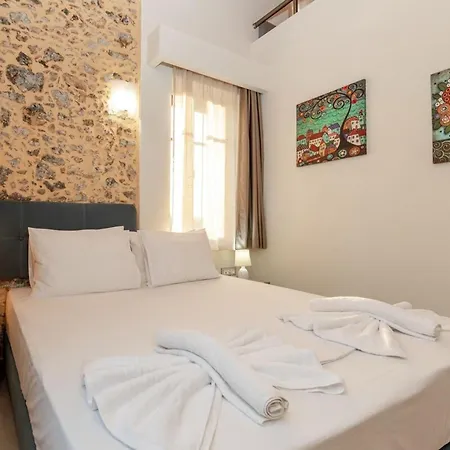 Holiday home Elpida In Myloniana